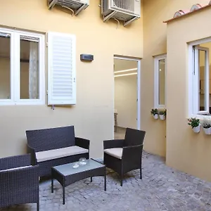 Meadow Forty-five - Sweet Dreams In Apartamento Florencia